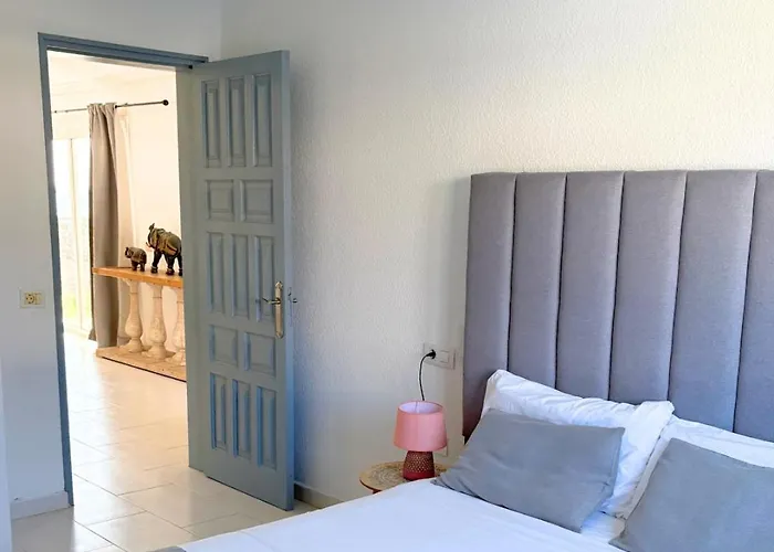 Villa Beachfront - La Casa Del Mar