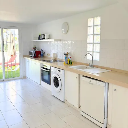 Beachfront - La Casa Del Mar 빌라 코라레호