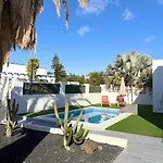 Villa Beachfront - La Casa Del Mar