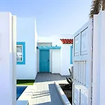 Villa Beachfront - La Casa Del Mar