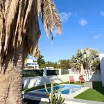 Villa Beachfront - La Casa Del Mar *